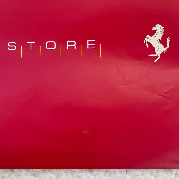 Ferrari Red Shopping Bag - Picture 6 of 6